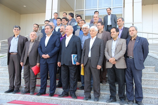 گزارش تصویری از دیدار مدیرعامل شرکت توانیر با مدیران و کارکنان صنعت برق استان یزد