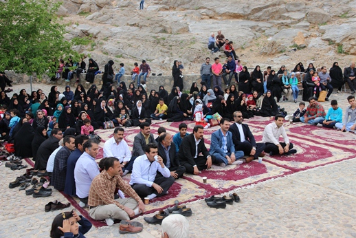 برگزاری گلگشت خانوادگی برای کارکنان شرکت برق منطقه‌ای یزد