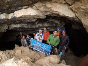 صعود کوهنوردان پایگاه شهید سامعی ‌به غار کفترخون تنگ چنار مهریز