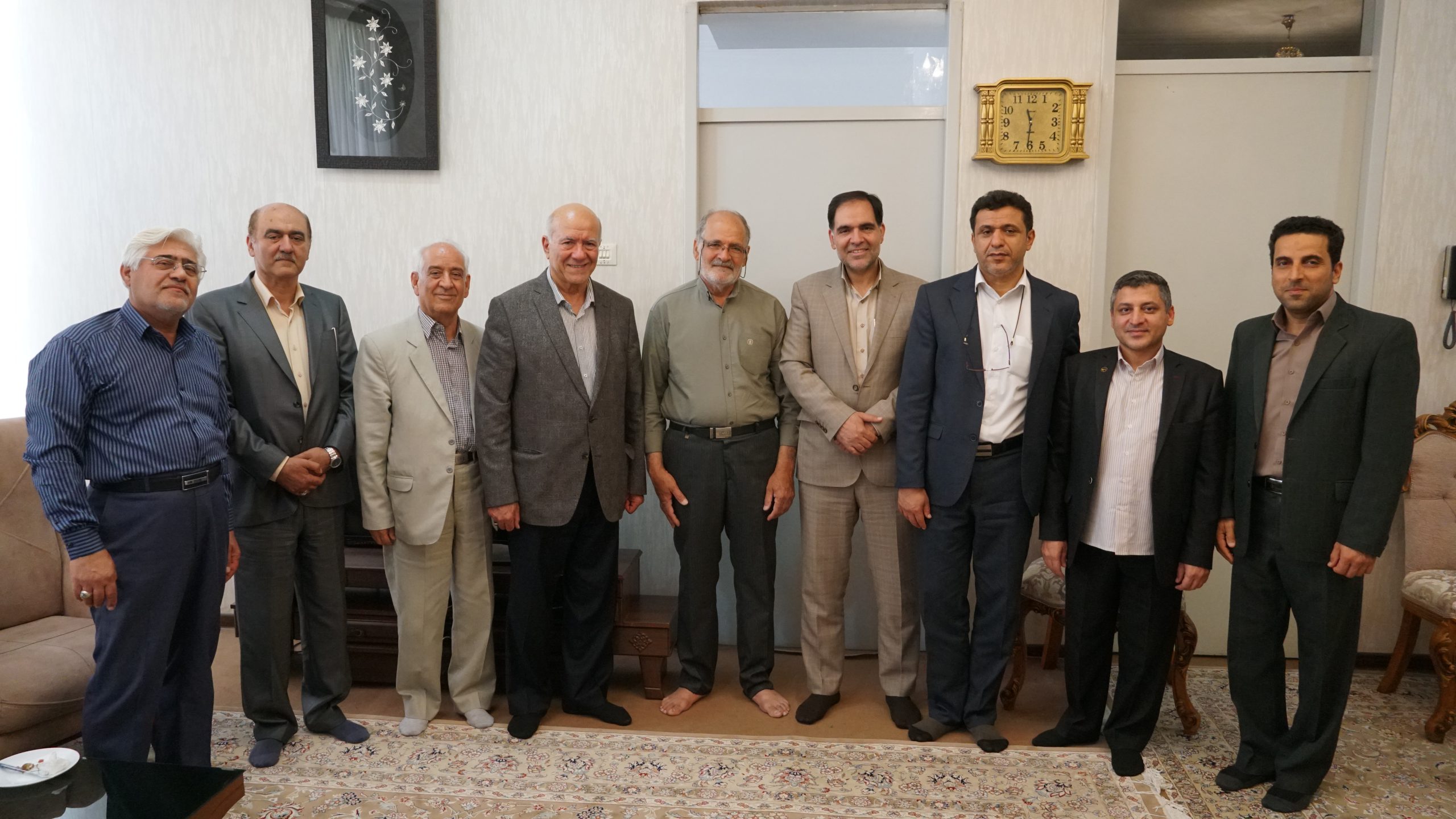 دیدار مدیران برق منطقه‌ای یزد با همکار بازنشسته شرکت